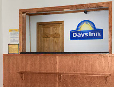 Days Inn By Wyndham Stoughton Wi. Ngoại thất bức ảnh